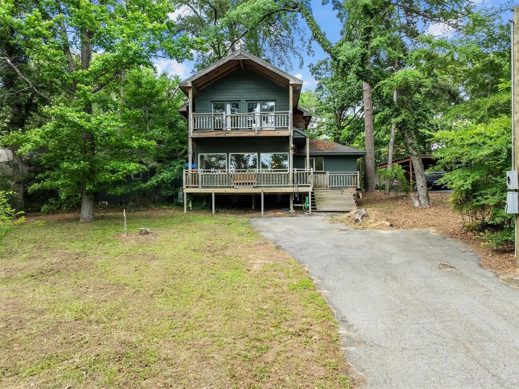 2337 County Road 3440, Hawkins