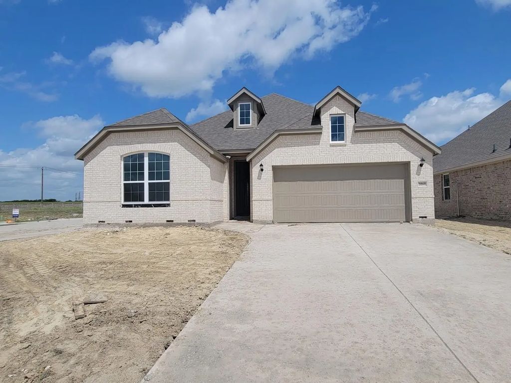 4468 Lyre Leaf Drive, Fort Worth