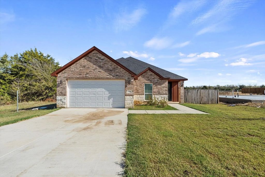 121 Pelican Court, East Tawakoni