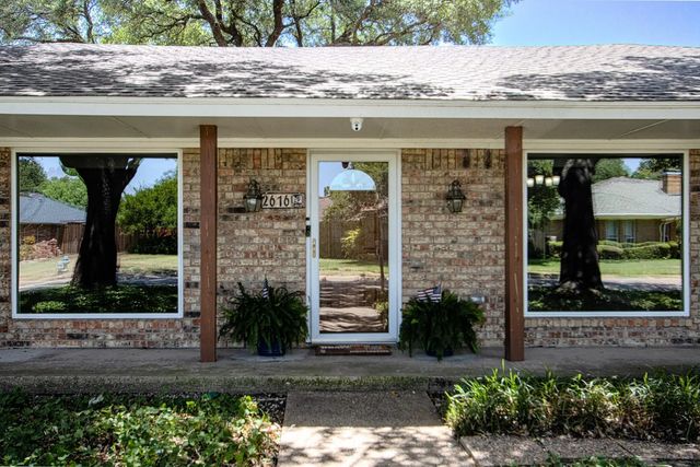 2616 Pin Oak Lane, Plano