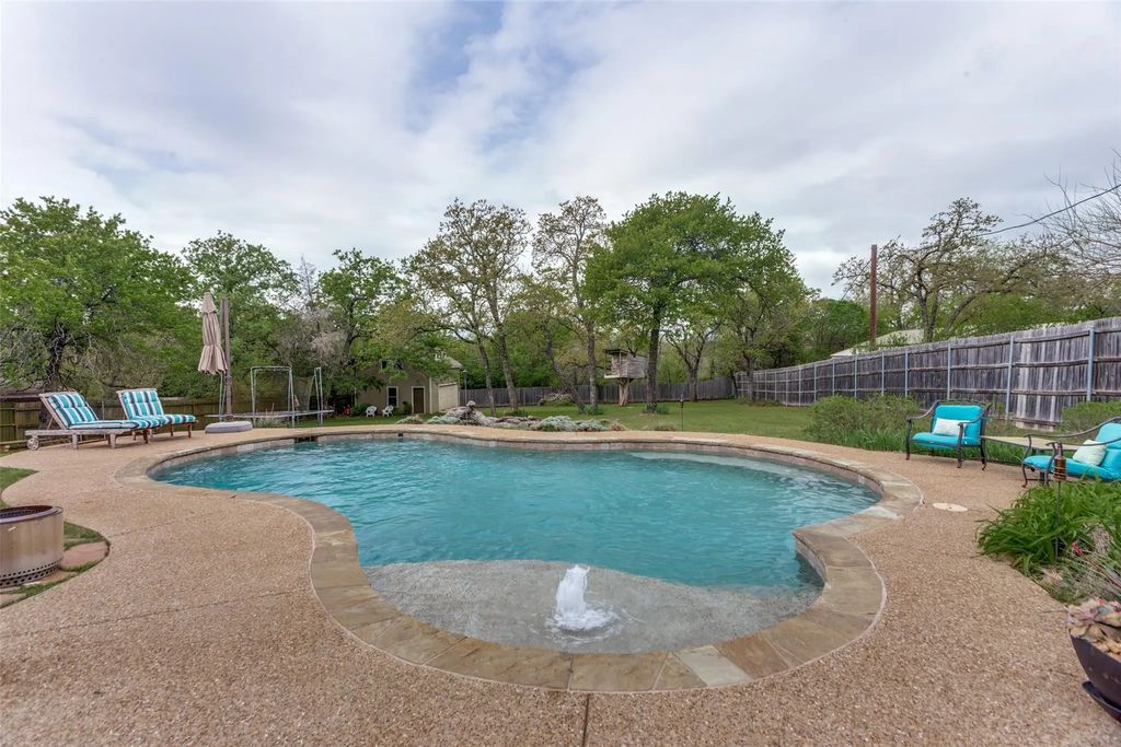 9714 Windsor Circle, Fort Worth