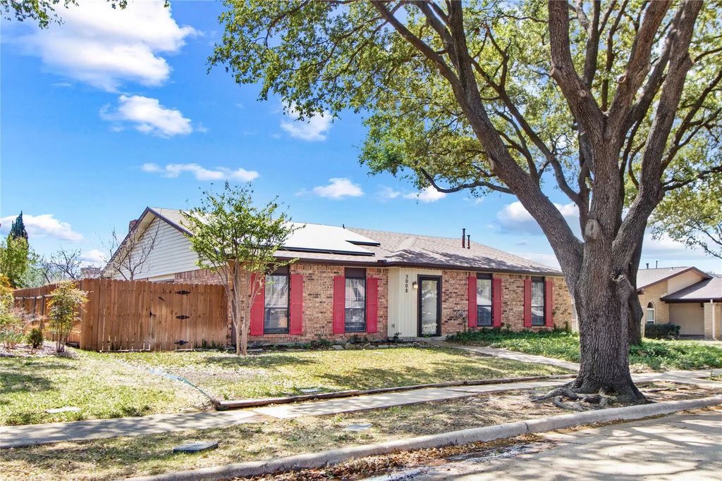 5008 Overton Circle, The Colony