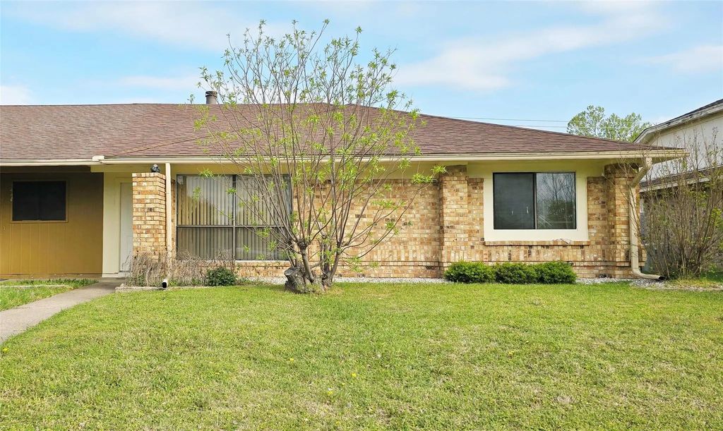 2224 Limestone Lane, Garland