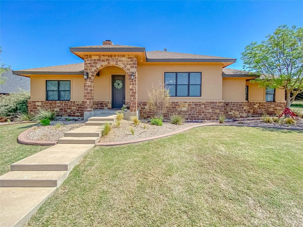 14 Remington Drive, Albany