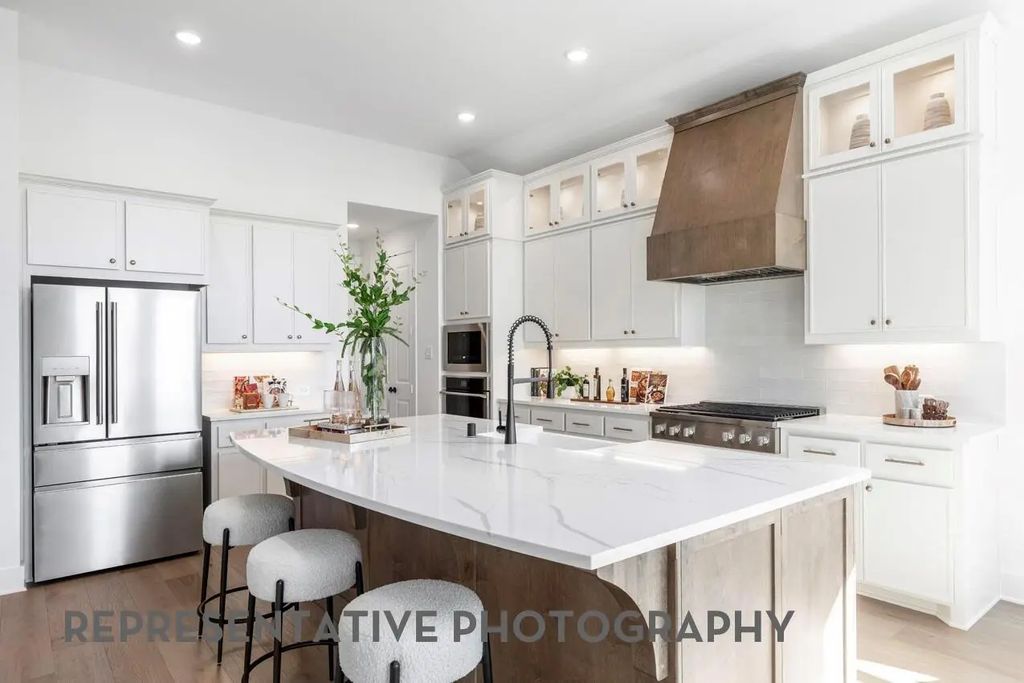 1934 Benedetto Way, McLendon Chisholm