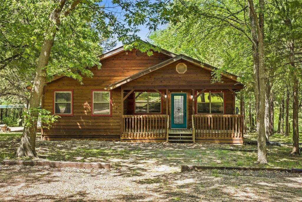 2003 Flowing Wells Road, Pottsboro