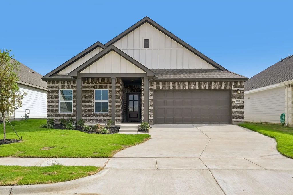2217 Trailside Drive, Sherman