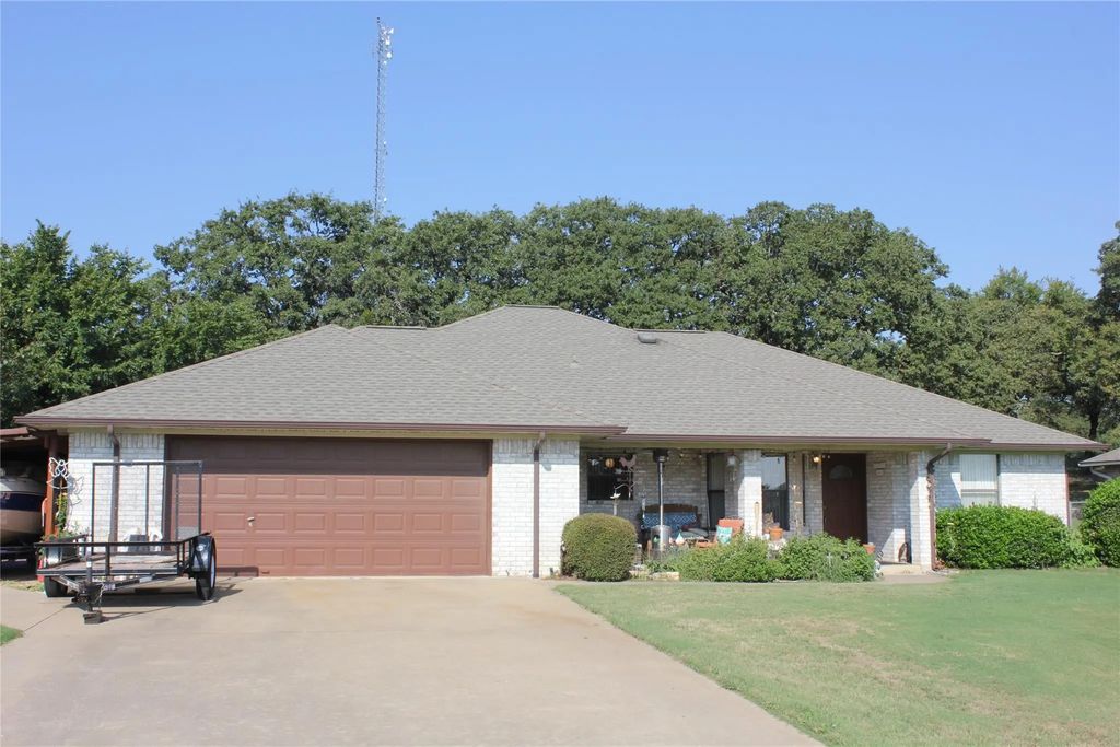 102 Wasco Cove, Lake Kiowa