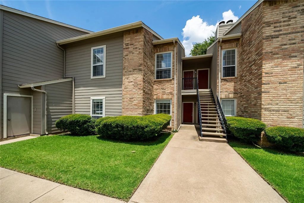 1700 Amelia Court 613, Plano