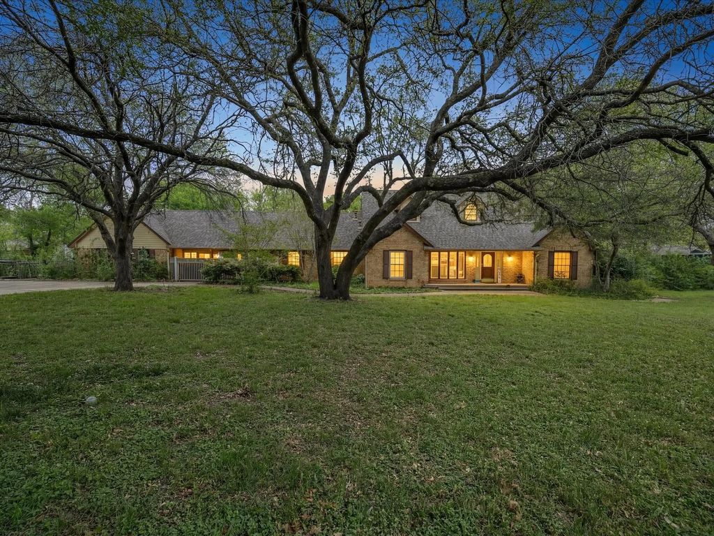 1406 Braewood Place, Duncanville