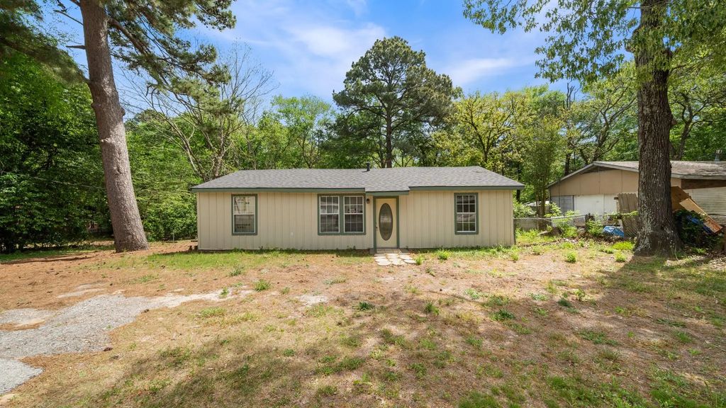 901 W Cayuga Drive, Athens