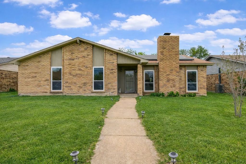 310 Willow Springs Court, Coppell