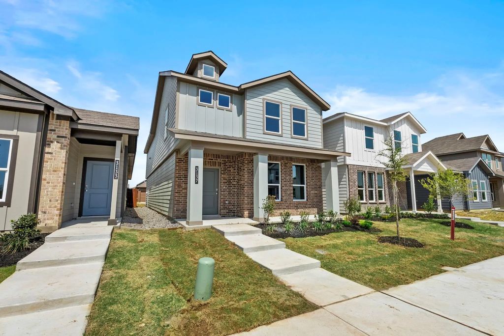 3137 Maple Orchard Lane, Fort Worth