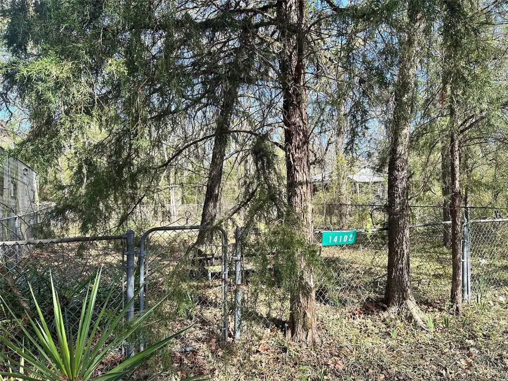 14110 Austin Street, Log Cabin