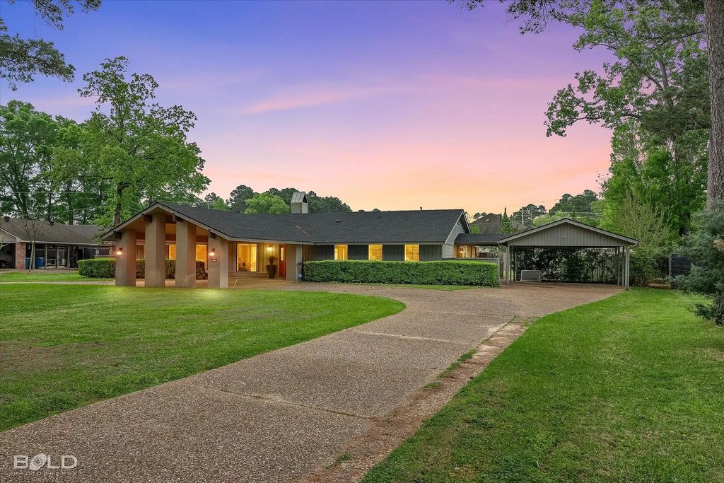 9450 Red Oak Lane, Shreveport