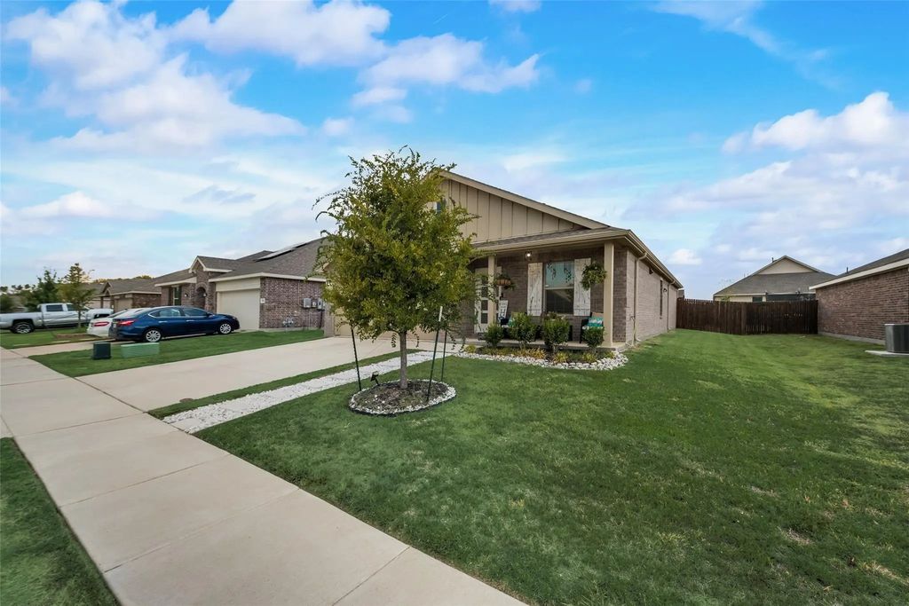 1602 Stonefield Drive, Anna