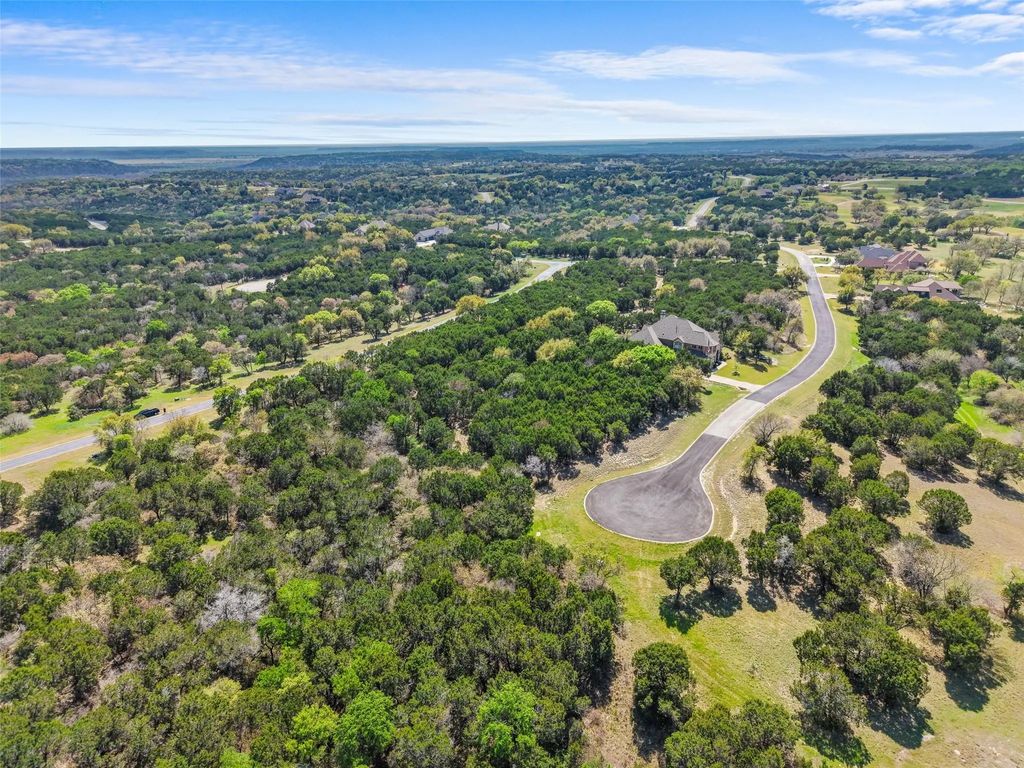 6016 Killmarnoch Drive, Cleburne