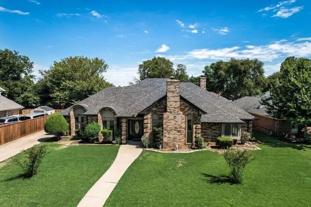 1011 Briar Hill Circle, Duncanville