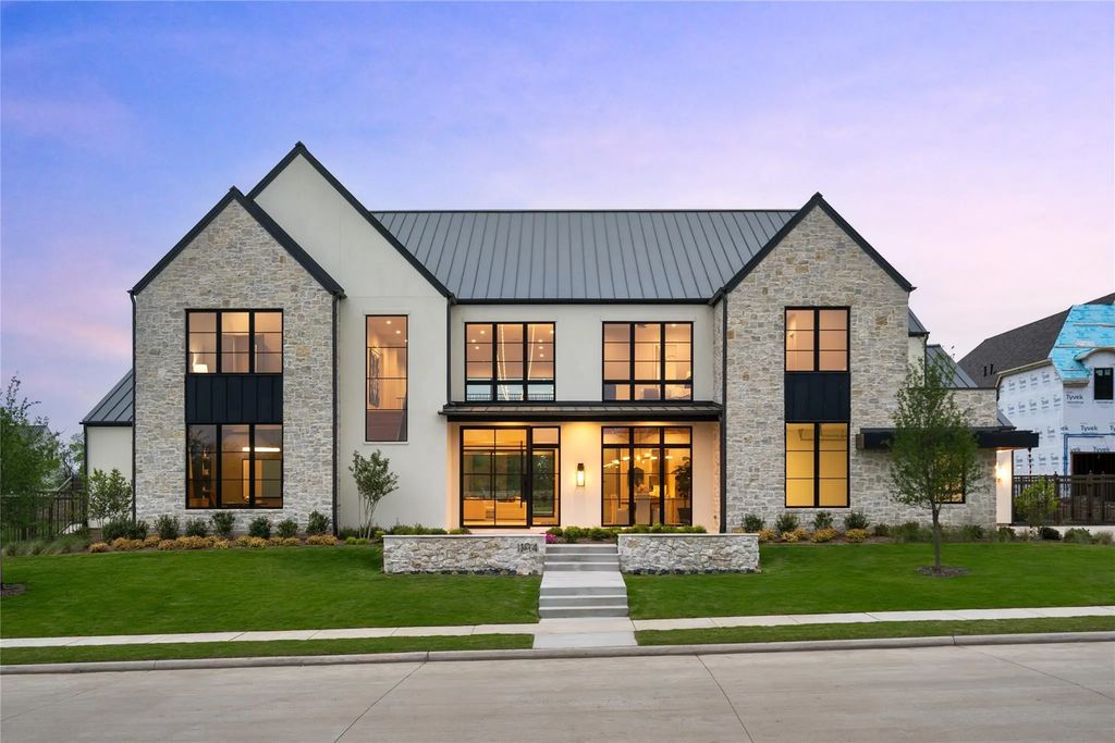 1194 Courtland Drive, Frisco