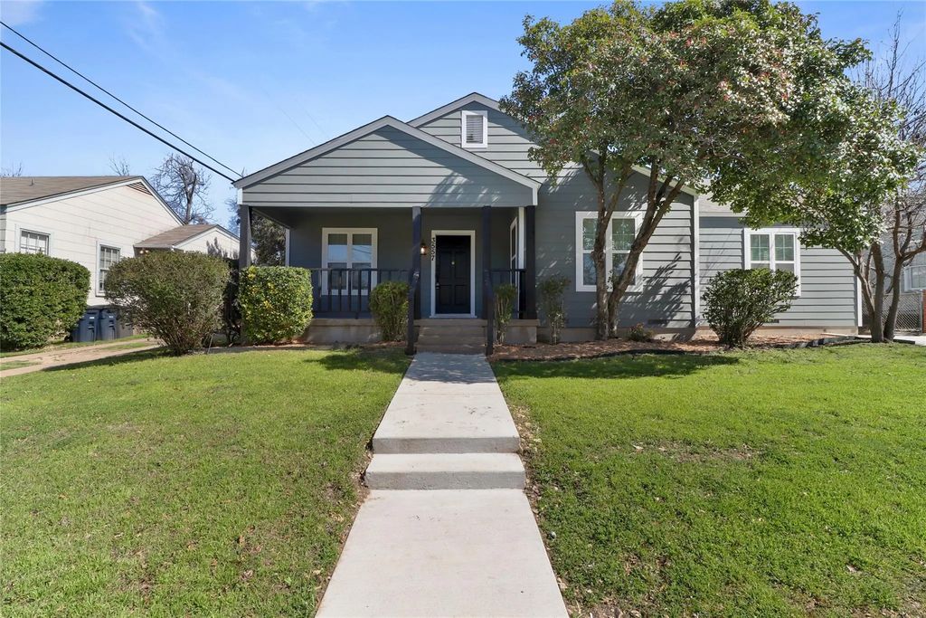 3557 Winston Road, Fort Worth