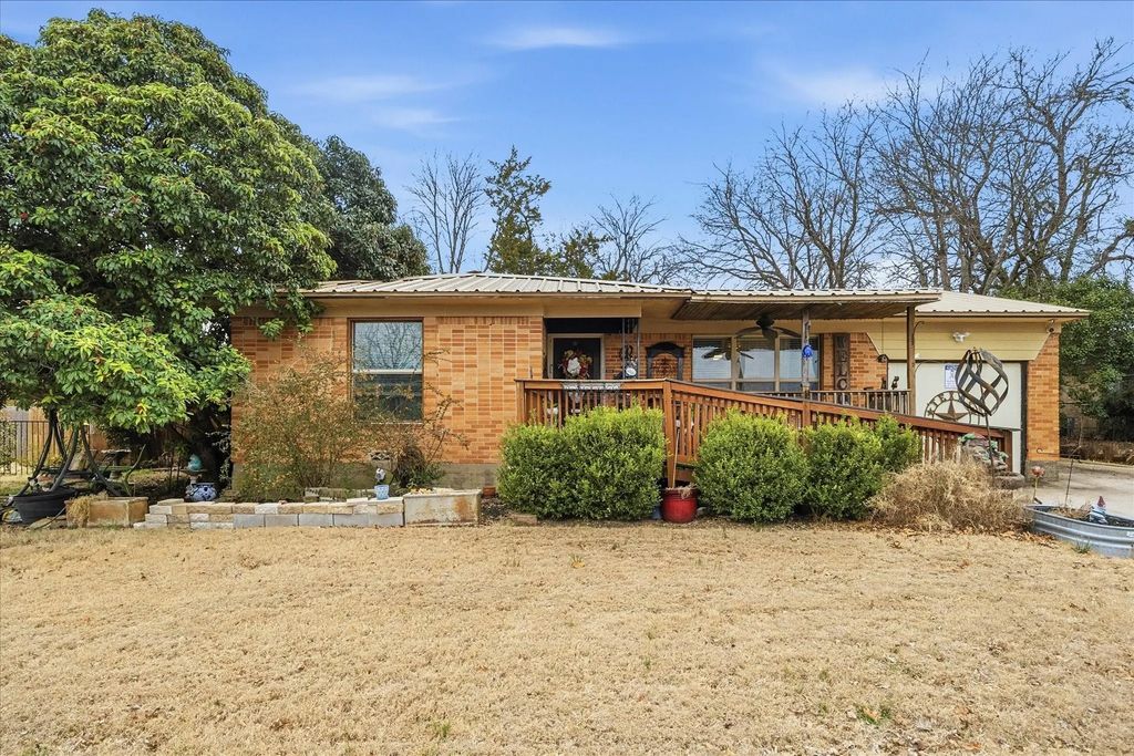 101 Joe White Street, Rockwall