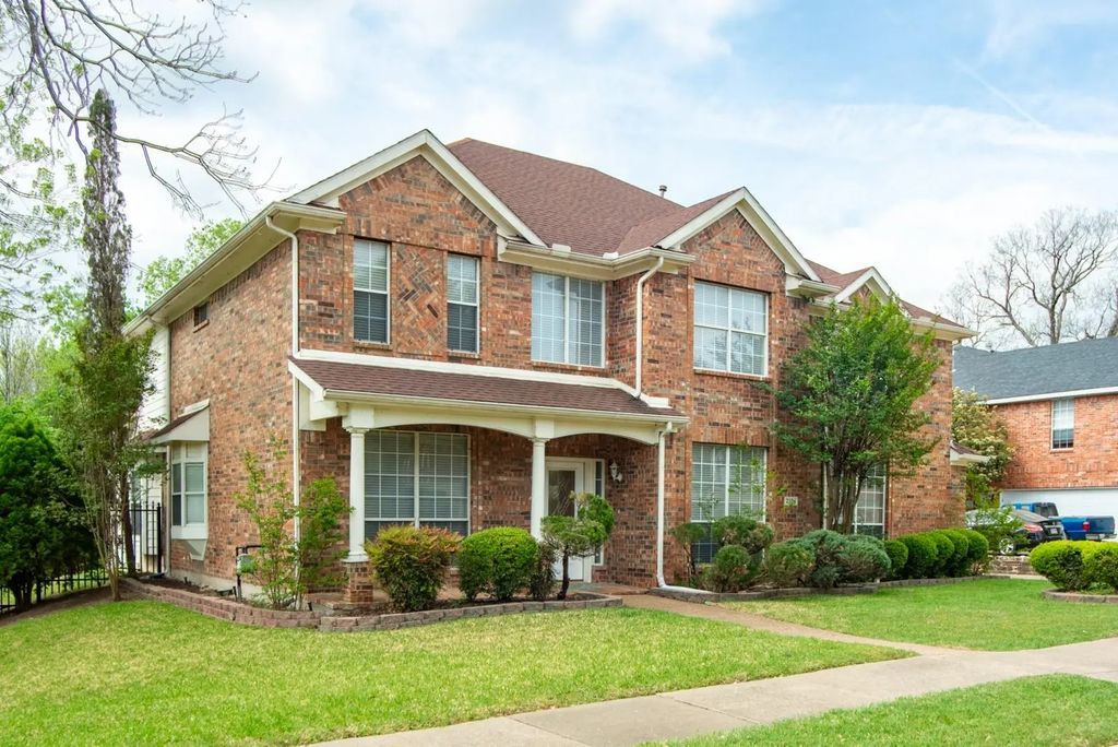 2106 Indian Trail, Rowlett