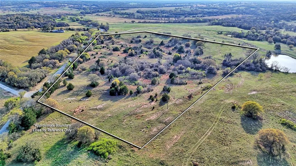 Dixie School Road, Nocona