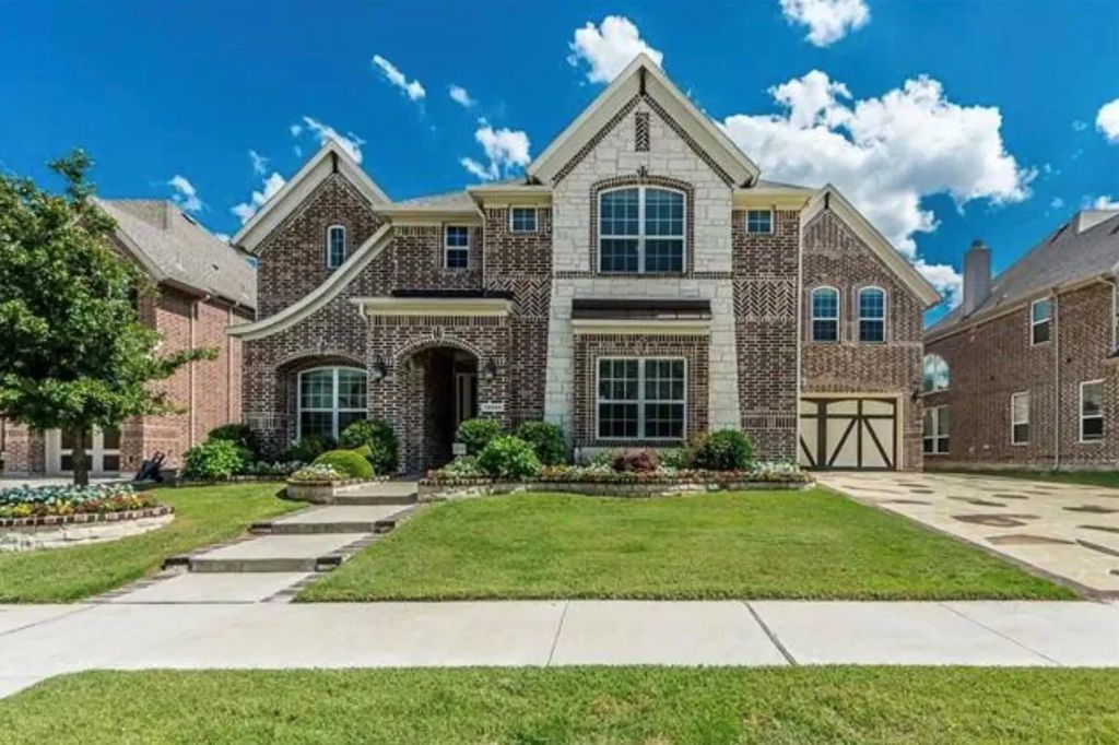 13541 N Mardi Gras Lane, Frisco