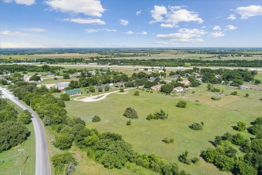 110 Brown Drive, Eddy