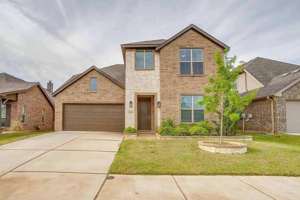 4413 Pentridge Drive, Fort Worth