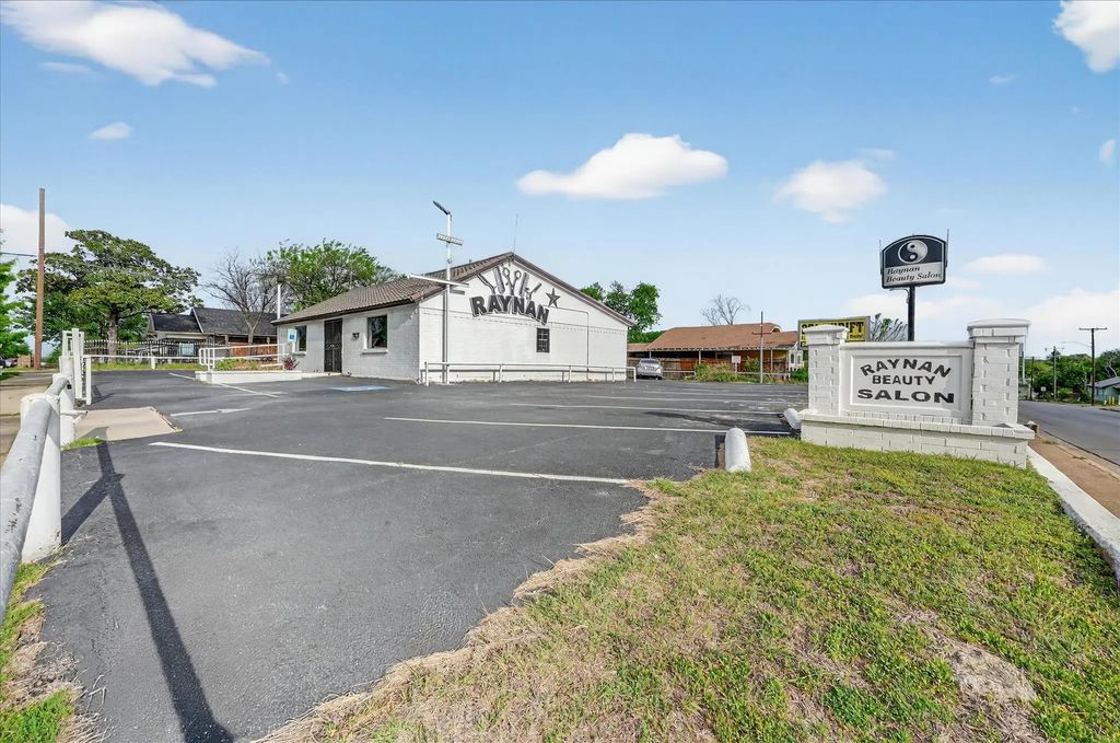 2620 Vaughn Boulevard, Fort Worth