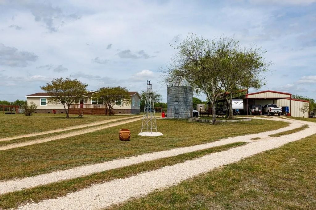 4880 Whitehead Road, Midlothian
