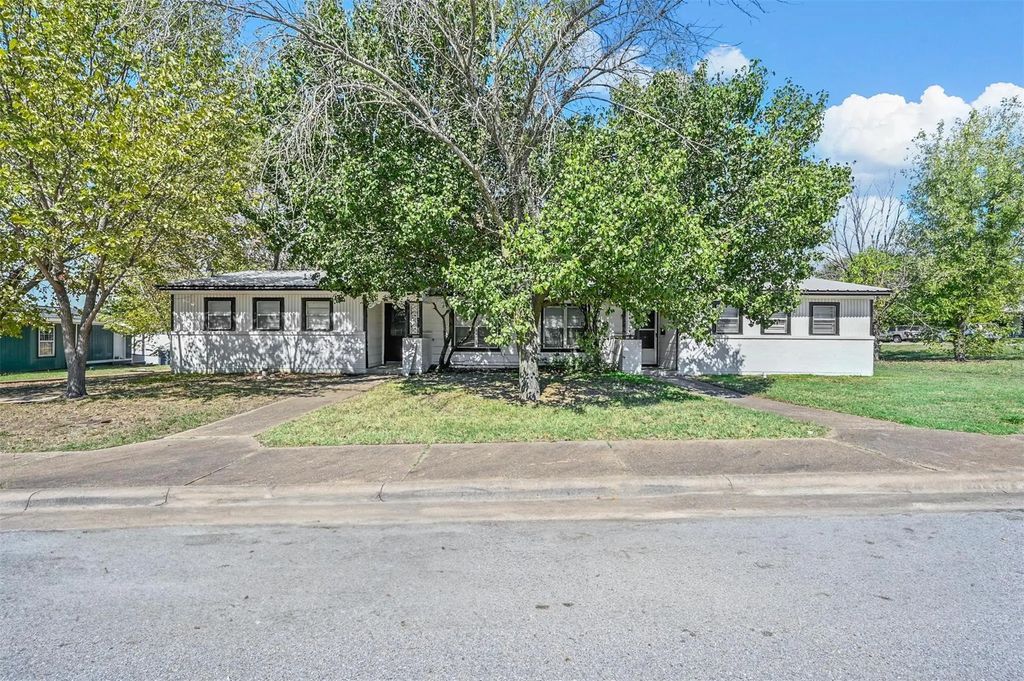 58 Pershing Drive, Denison