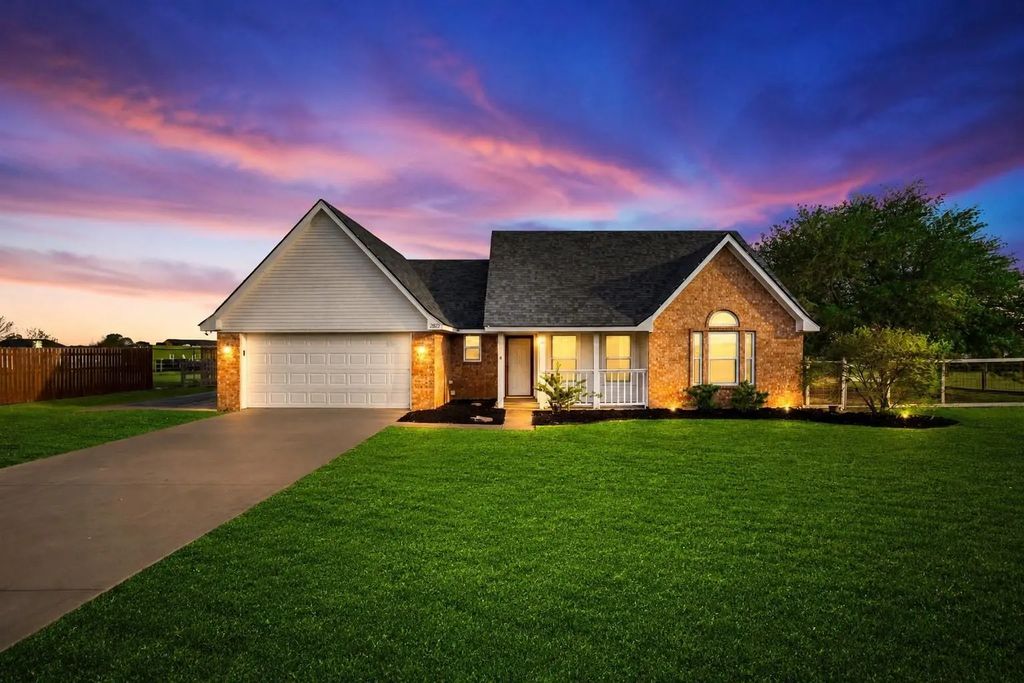 2825 Fm 876, Waxahachie