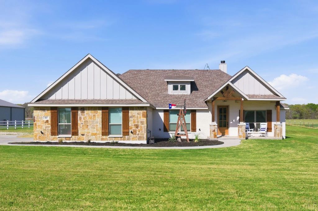 185 Stanley Lane, Poolville