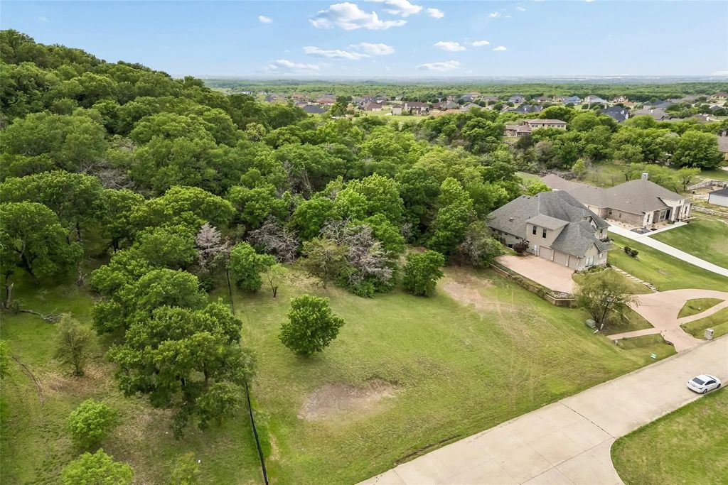 2466 Creekwood Drive, Cedar Hill