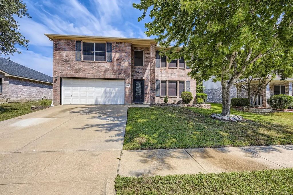 7107 Chambers Creek Lane, Arlington