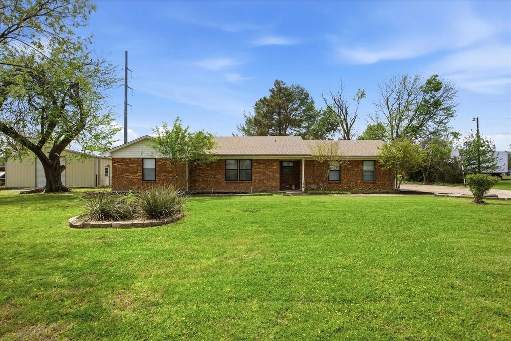 102 Paul Wilson Road, Wylie