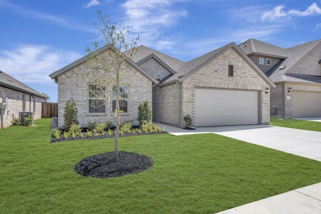 2700 Tamarack Lane, Denton