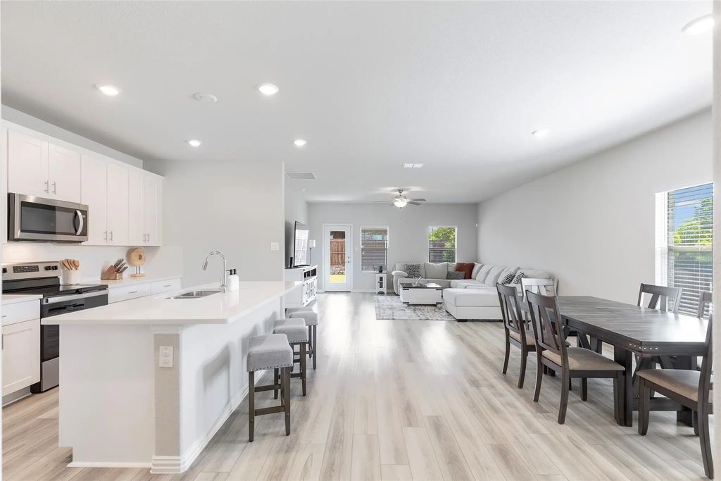1504 Cobblestone Road, Melissa