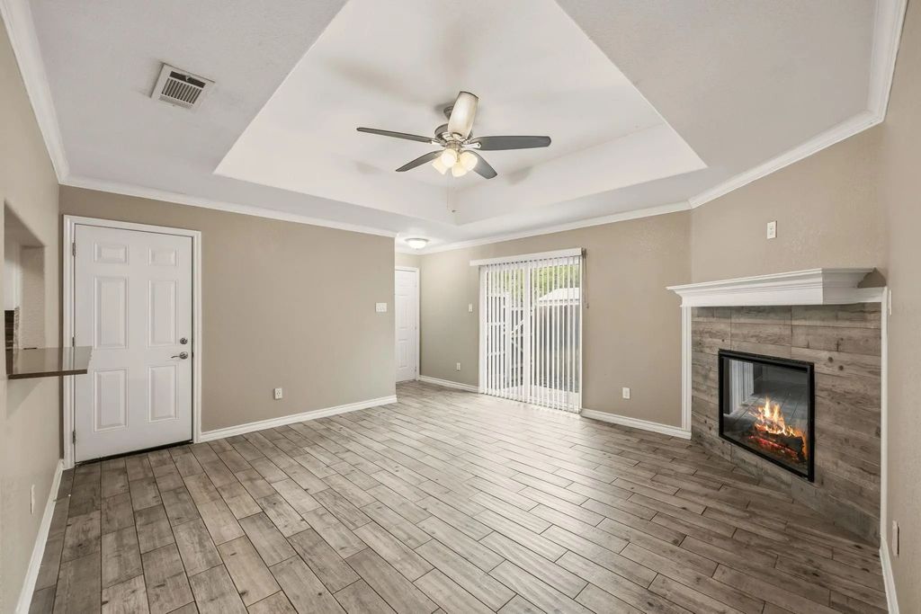 521-525 Gilcrease Street, Van Alstyne