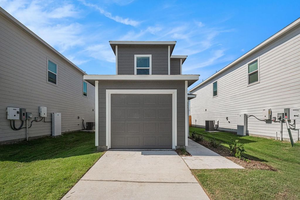 911 Sandhill Crane Lane, Princeton