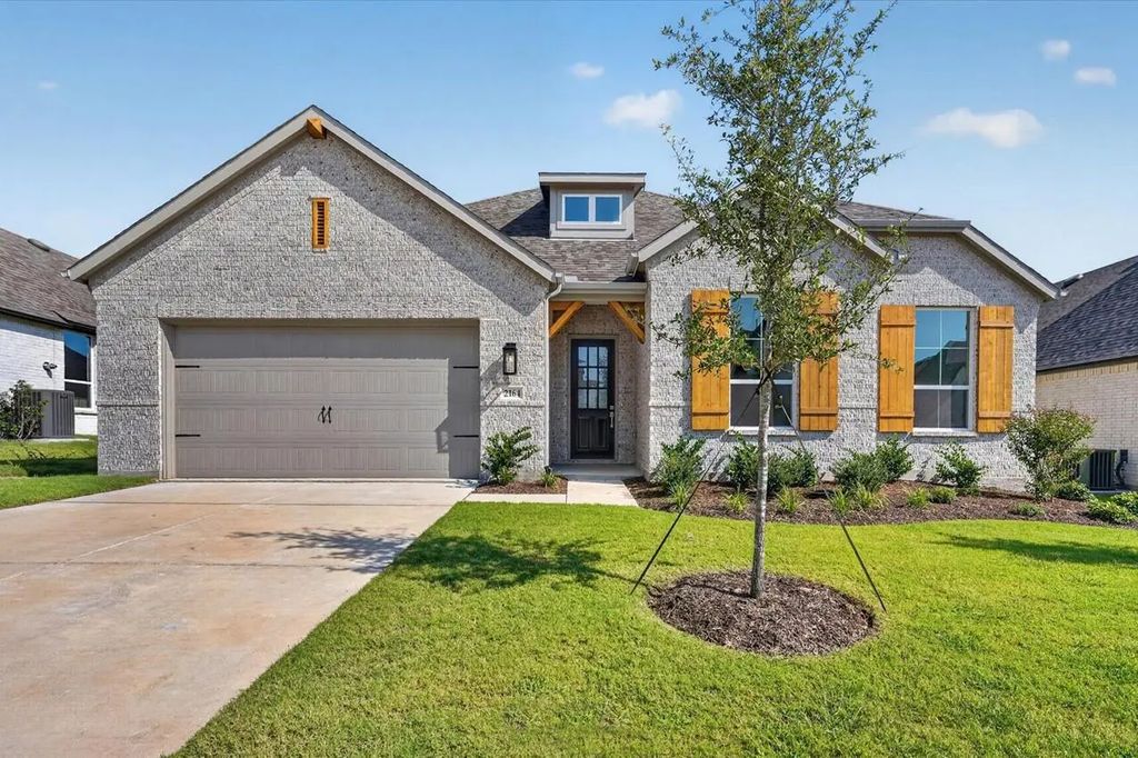 2164 Charming Forge Road, Forney