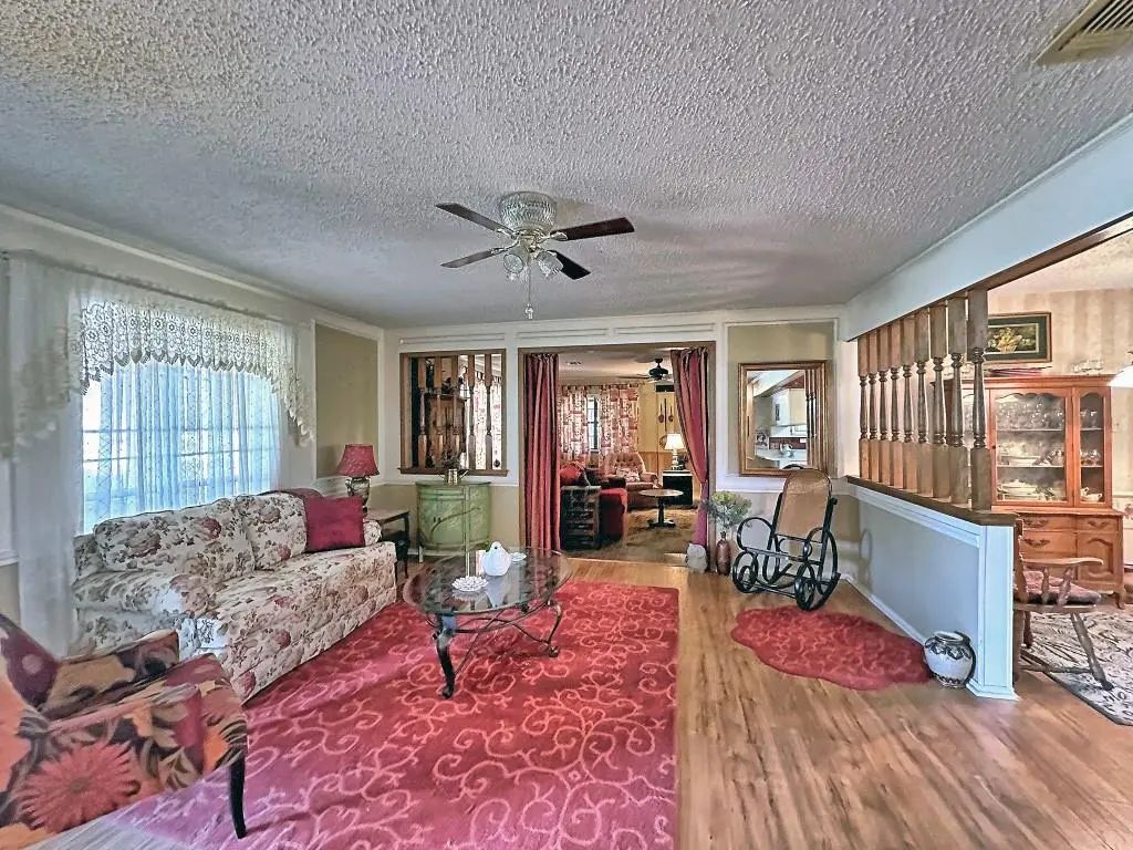 2307 Crystal Drive, Athens