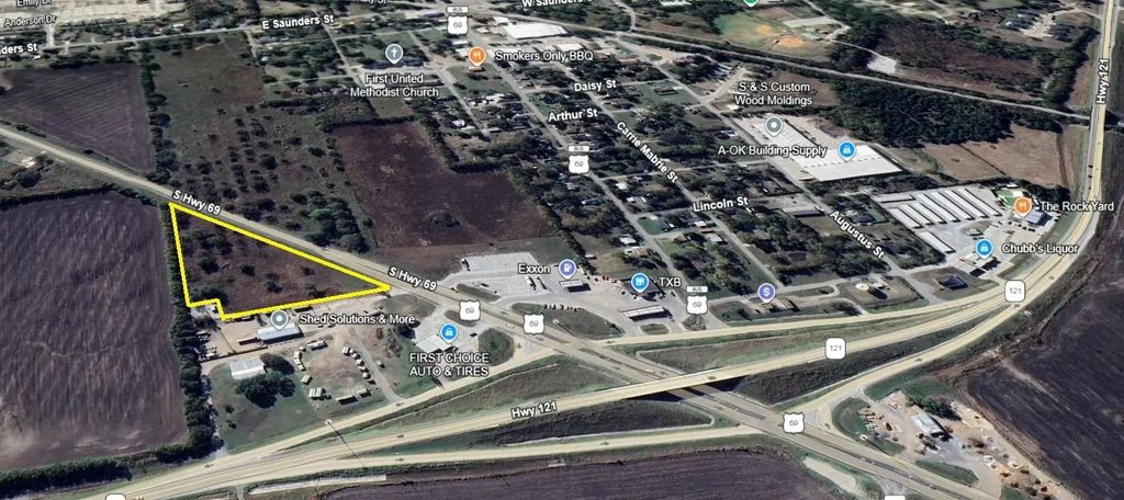 N Hwy 69 121, Trenton