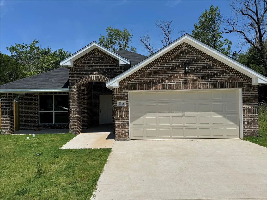 3912 Oneal Street, Greenville