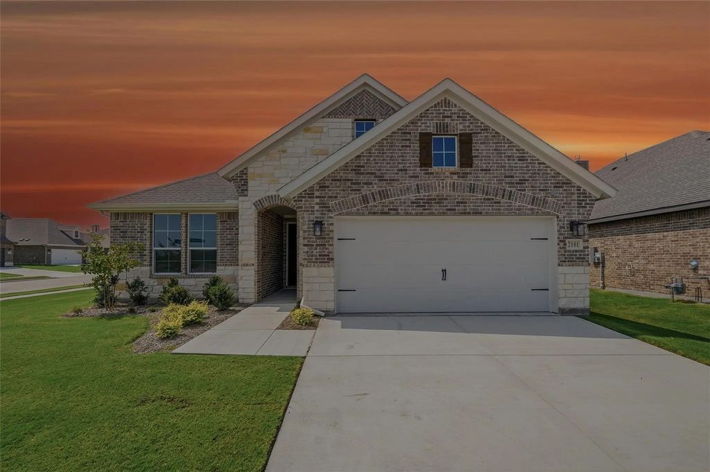 2101 Bluebird Lane, Anna