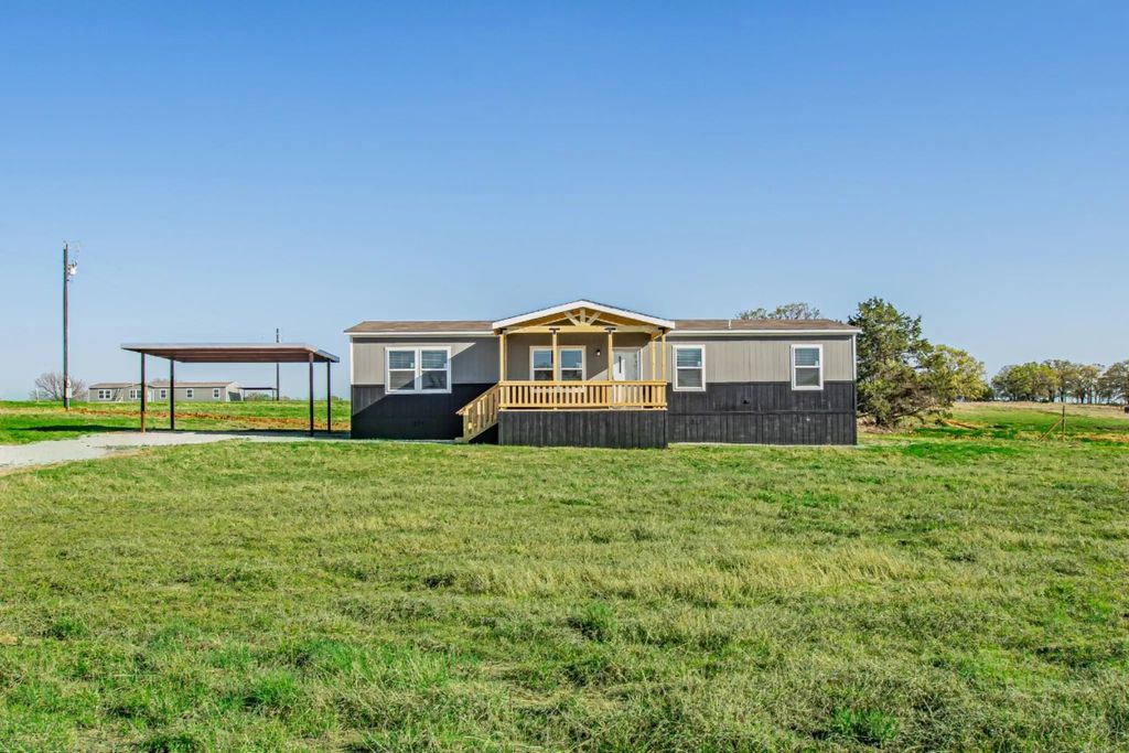 2031 Denver Road, Sunset