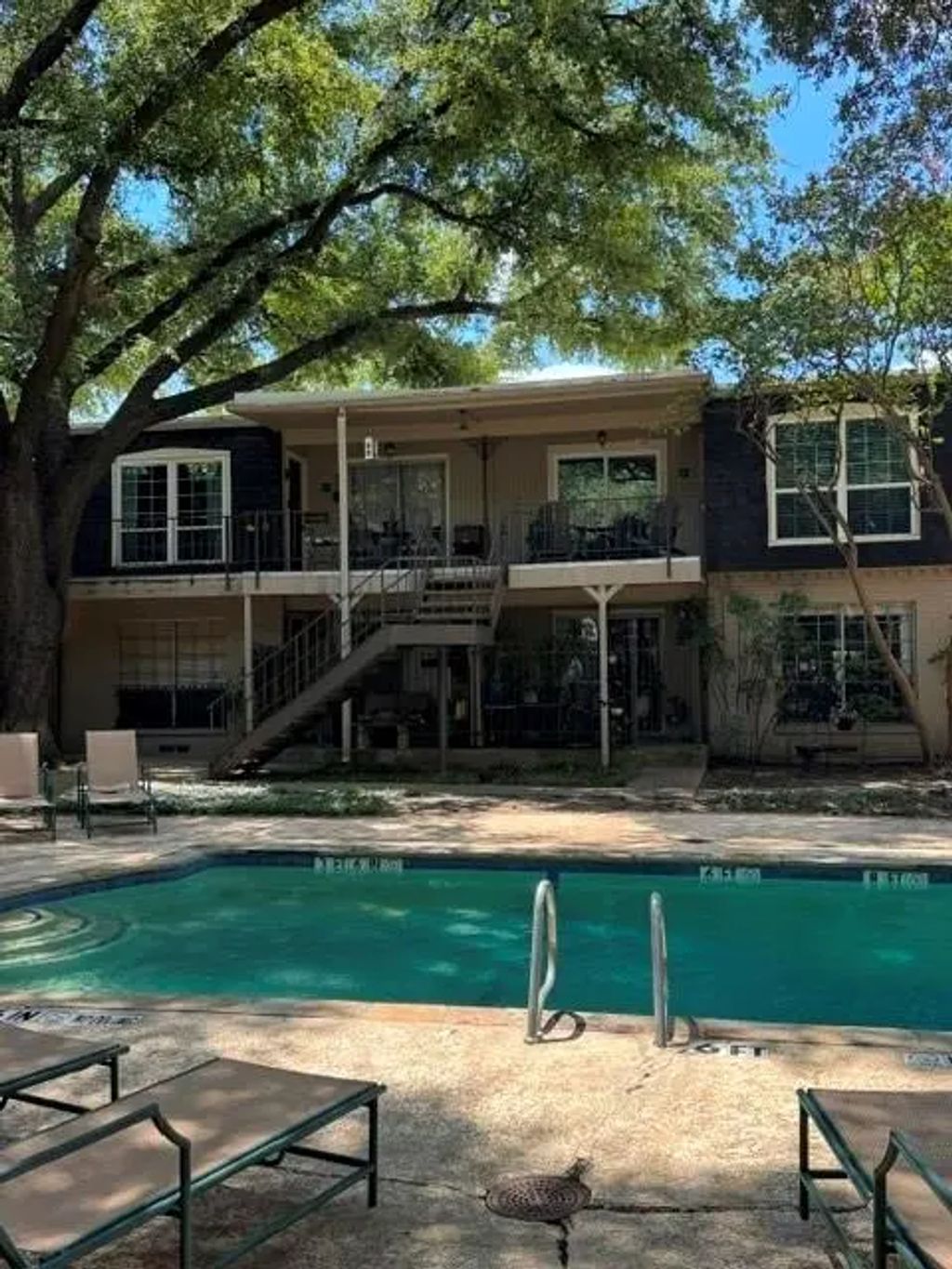 5311 Fleetwood Oaks Avenue 168, Dallas