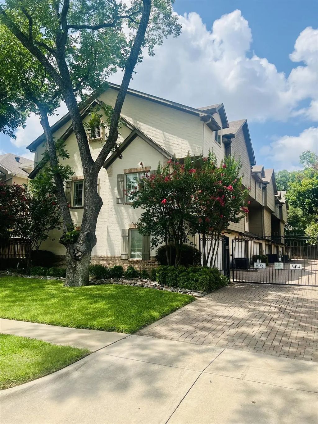 3414 Mcfarlin Boulevard 3, University Park